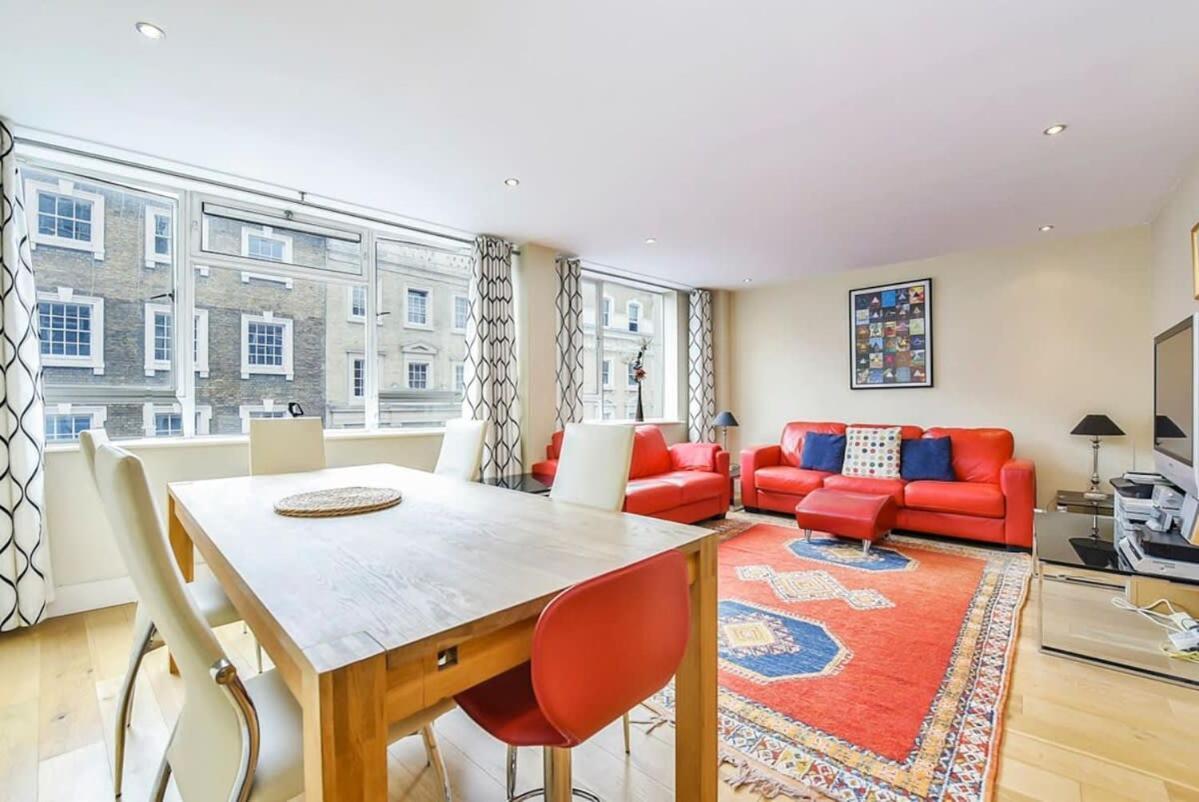 West End & Theatre-land 2 Beds & 2 Baths