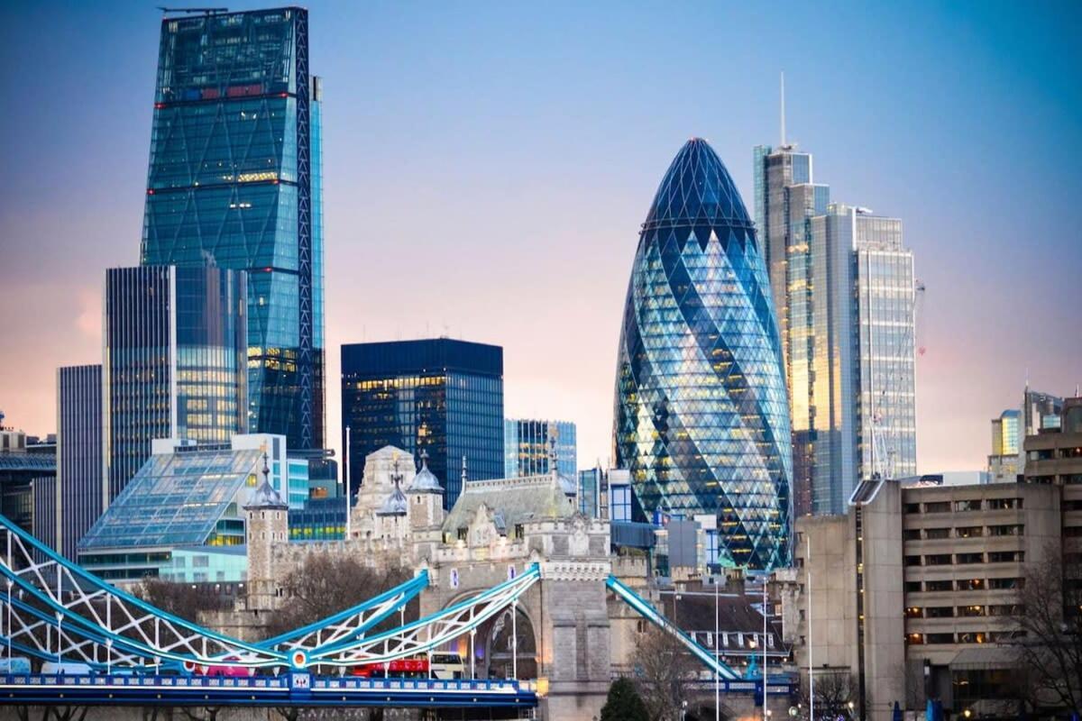 West End & Theatre-land 2 Beds & 2 Baths Appartamento Londra
